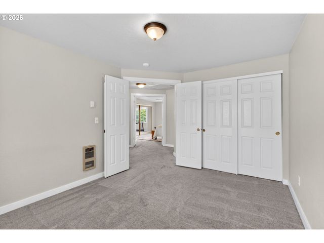 15209 Se SUNPARK Dr, Vancouver, WA 98683