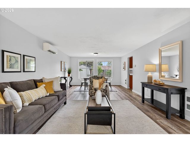 15209 Se SUNPARK Dr, Vancouver, WA 98683