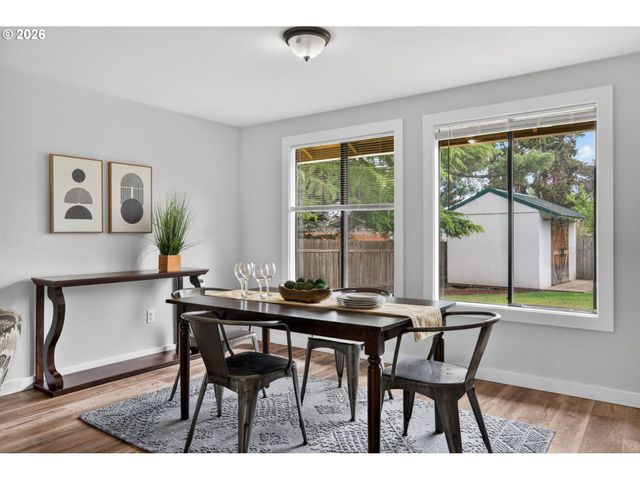 15209 Se SUNPARK Dr, Vancouver, WA 98683