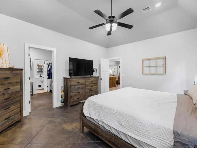 5095 E Chestnut Drive, Claremore, OK 74019