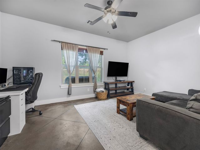 5095 E Chestnut Drive, Claremore, OK 74019