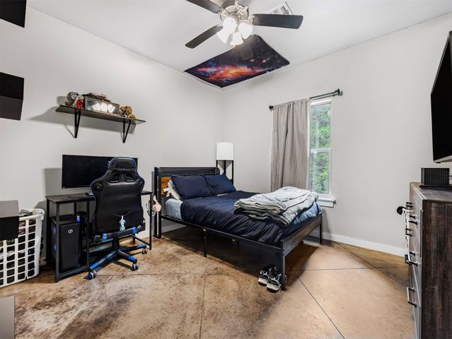 5095 E Chestnut Drive, Claremore, OK 74019