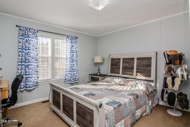 110 Brookside Lane, Four Oaks, NC 27524