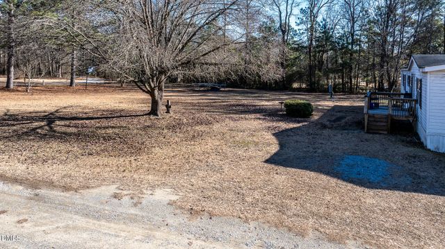 110 Brookside Lane, Four Oaks, NC 27524