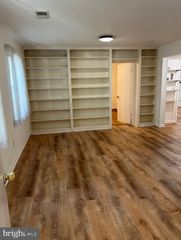 3605 DUNDEE DRWY, Chevy Chase, MD 20815