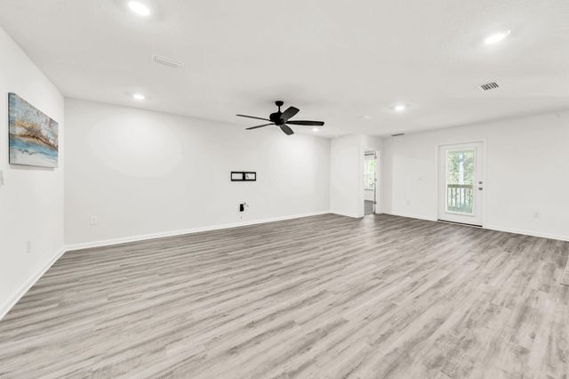 58 Eunola Lane, Freeport, FL 32439