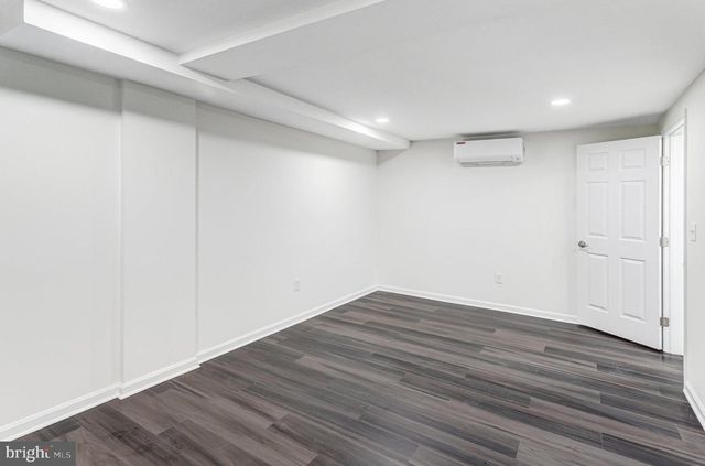 29 HILLCREST DR, Stafford, VA 22556