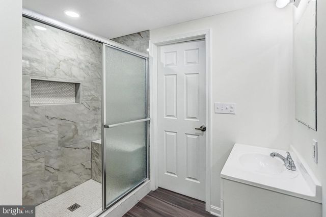 29 HILLCREST DR, Stafford, VA 22556