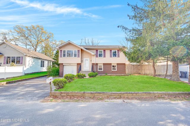 865 Pershing Avenue, Brick, NJ 08723