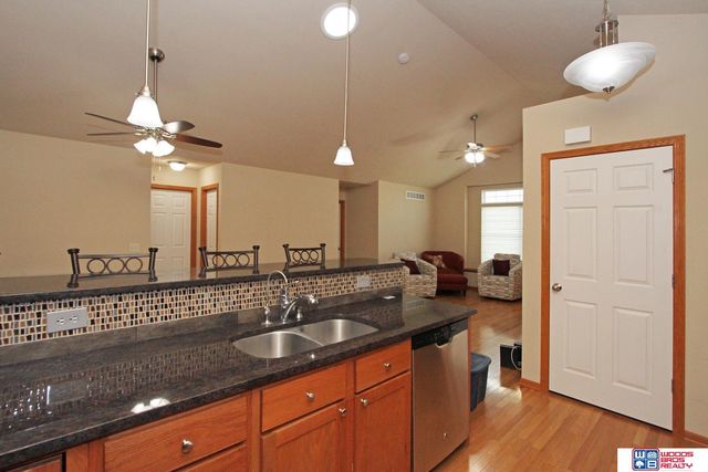 2423 N 89th Street, Lincoln, NE 68507