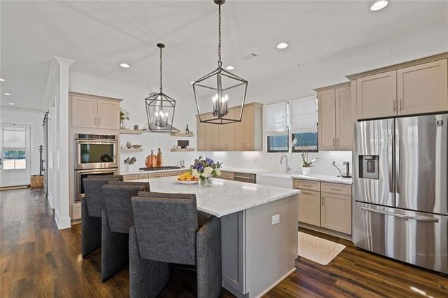 2882 Alston SE Drive, Atlanta, GA 30317