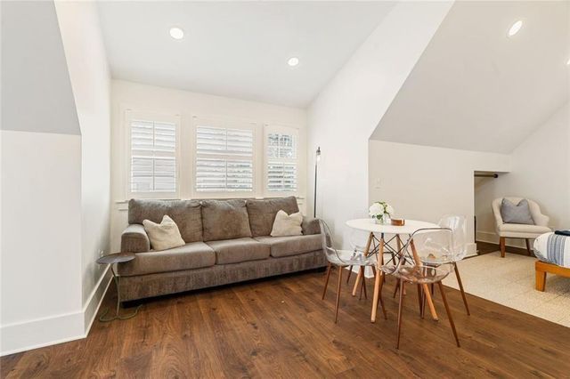 2882 Alston SE Drive, Atlanta, GA 30317