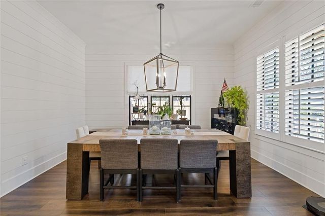 2882 Alston SE Drive, Atlanta, GA 30317