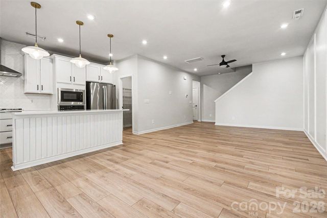 908 Kinsey Alley, Charlotte, NC 28217