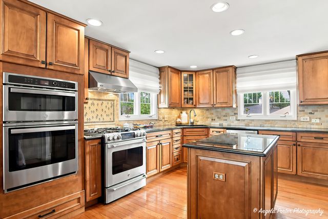 259 Heather Avenue, Grayslake, IL 60030