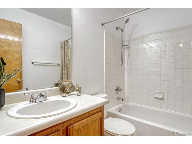1207 Timbervale Trl, Littleton, CO 80129