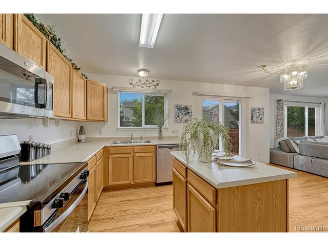 1207 Timbervale Trl, Littleton, CO 80129