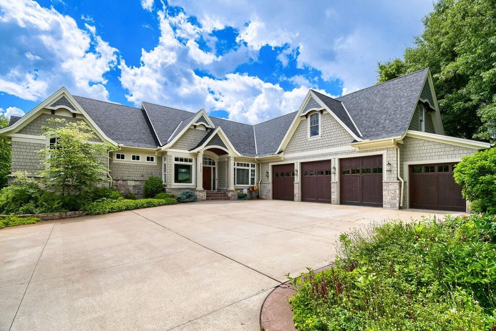 9520 Whistling Valley Trail, Lake Elmo, MN 55042 — exterior