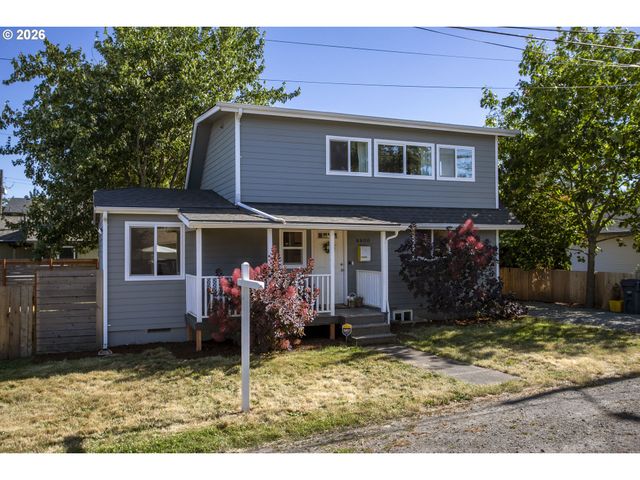 8800 Ne COUCH St, Portland, OR 97220