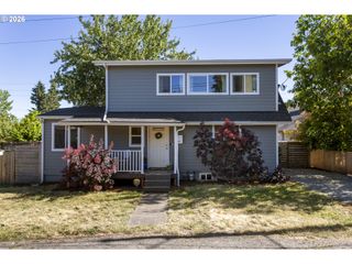 8800 Ne COUCH St, Portland, OR 97220