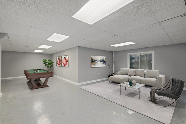 1804 Thornapple Way, Aurora, IL 60504