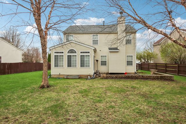 1804 Thornapple Way, Aurora, IL 60504