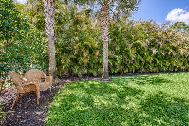 134 Shores Pointe Drive, Jupiter, FL 33458