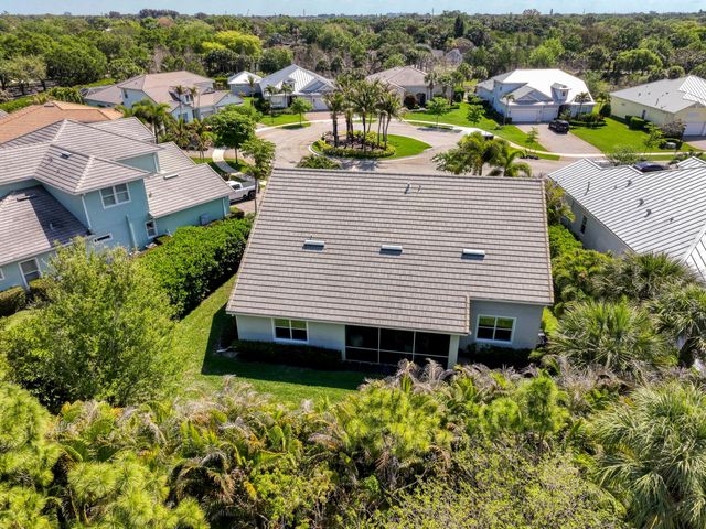 134 Shores Pointe Drive, Jupiter, FL 33458