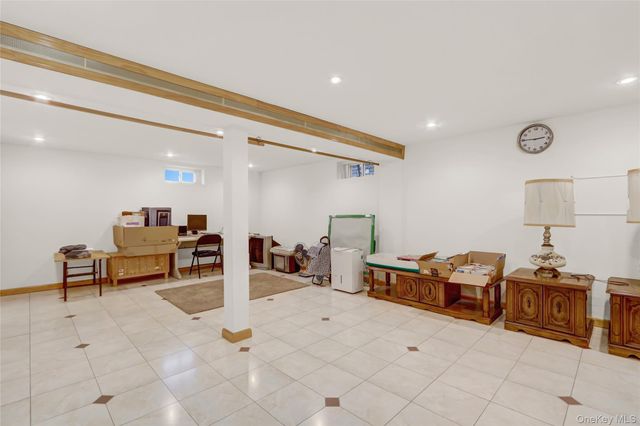 892 Bryant Avenue, New Hyde Park, NY 11040