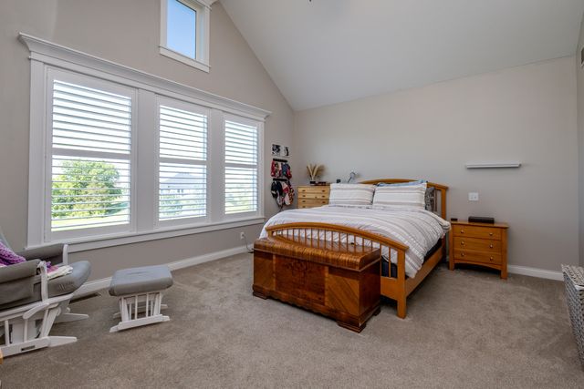 4726 STONE MOUNTAIN PKY, Columbia, MO 65201