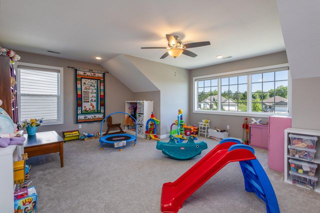 4726 STONE MOUNTAIN PKY, Columbia, MO 65201
