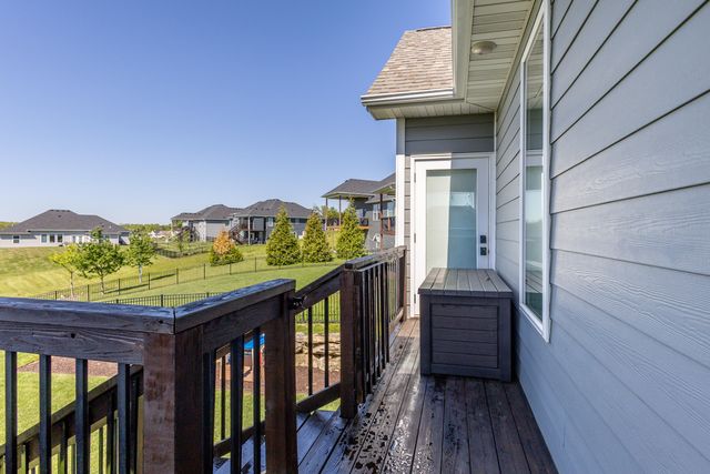 4726 STONE MOUNTAIN PKY, Columbia, MO 65201