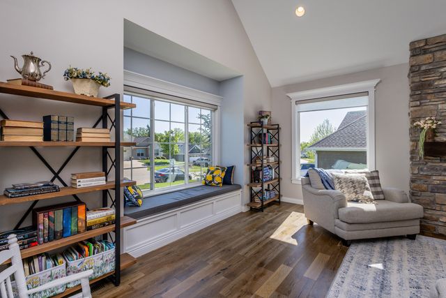 4726 STONE MOUNTAIN PKY, Columbia, MO 65201