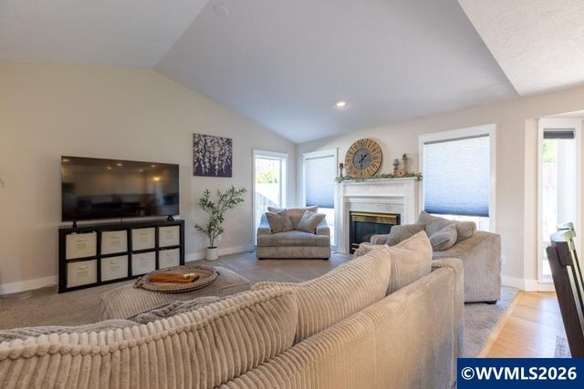 7112 Fieldview St NE, Keizer, OR 97303