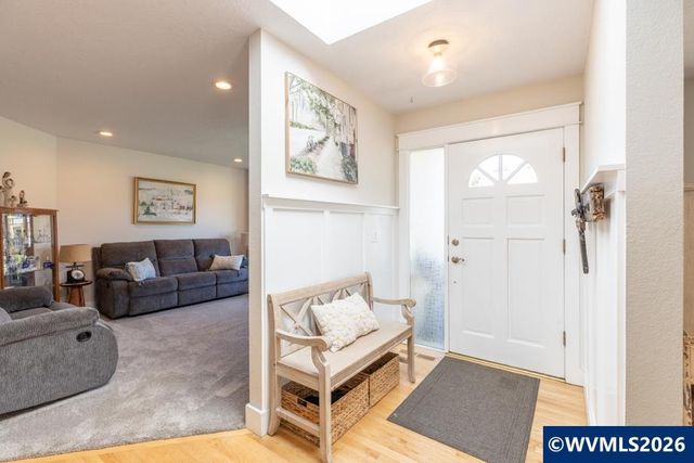 7112 Fieldview St NE, Keizer, OR 97303