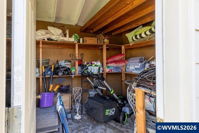 7112 Fieldview St NE, Keizer, OR 97303