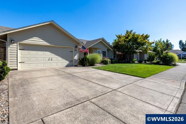 7112 Fieldview St NE, Keizer, OR 97303