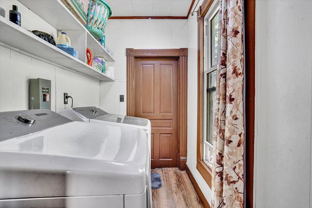 131 Indian LN, Eagle Rock, VA 24085