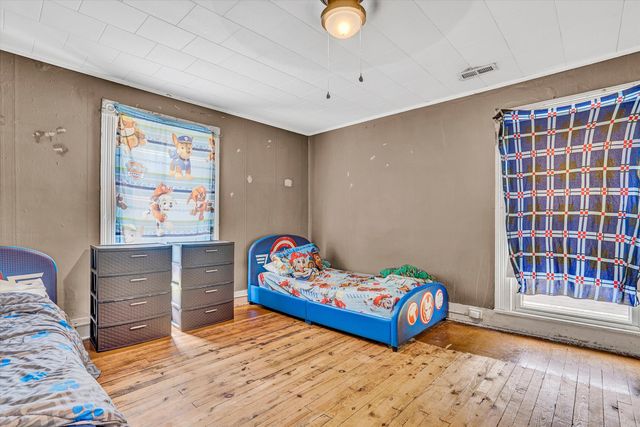 131 Indian LN, Eagle Rock, VA 24085