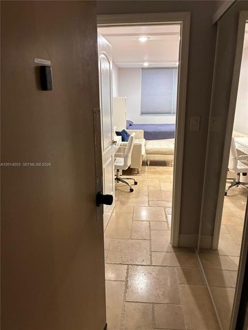 2780 NE 183rd St 1, Aventura, FL 33160