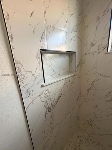 743 NW 77th Ter, Miami, FL 33150