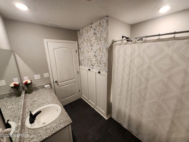 11486 TIBURON Drive, Jacksonville, FL 32221