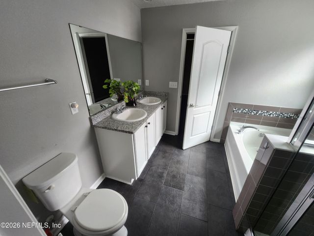 11486 TIBURON Drive, Jacksonville, FL 32221
