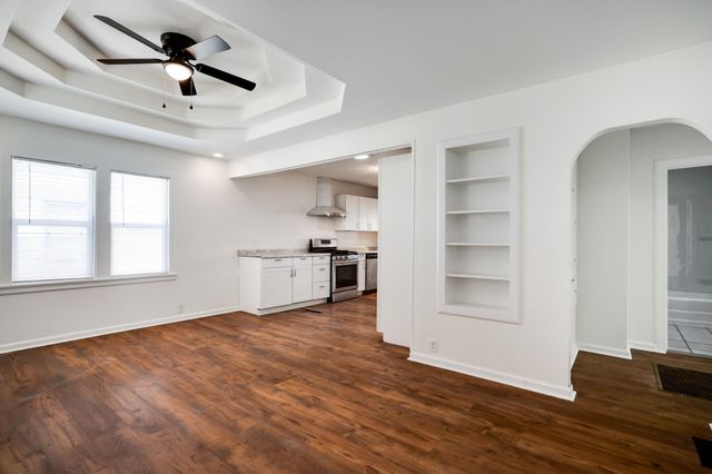 662 S Clifton Ave, Wichita, KS 67218