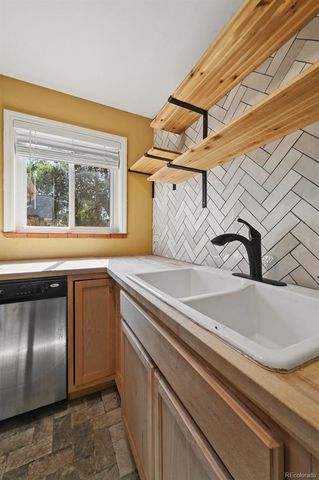 1054 Leyden Street, Denver, CO 80220