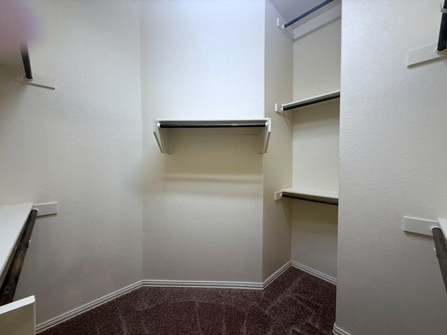 1109 Abbey Lane, Midlothian, TX 76065