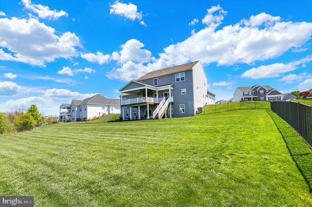 102 MEMORIAL DR, Harrisburg, PA 17112