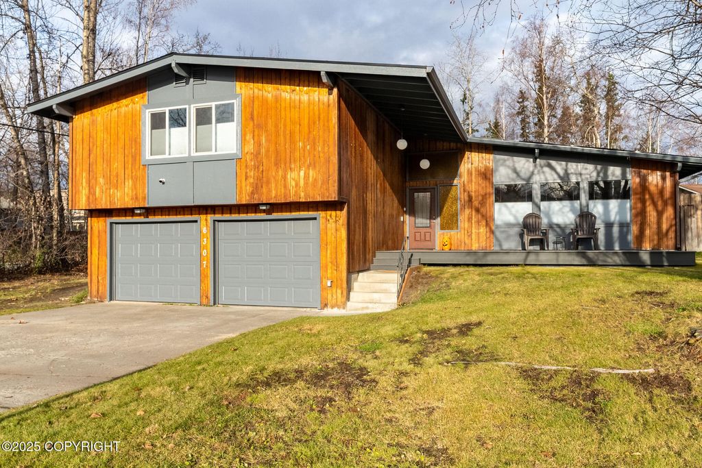 6307 Regent Drive, Anchorage, AK 99504