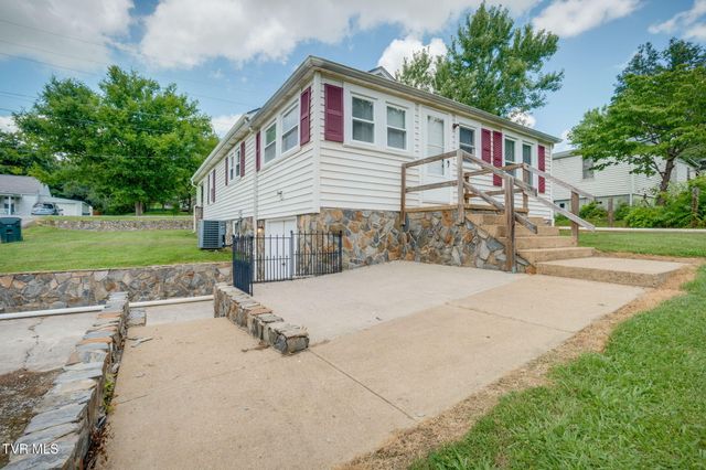 404 Cherry, Greeneville, TN 37745