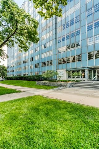 333 W Meyer Boulevard 209, Kansas City, MO 64113